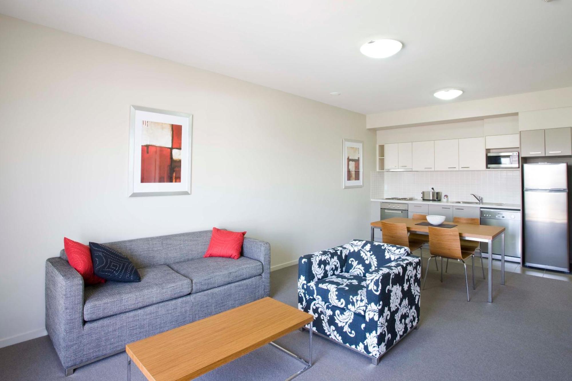Gladstone Downtown Central Apartment Hotel Official Habitación foto